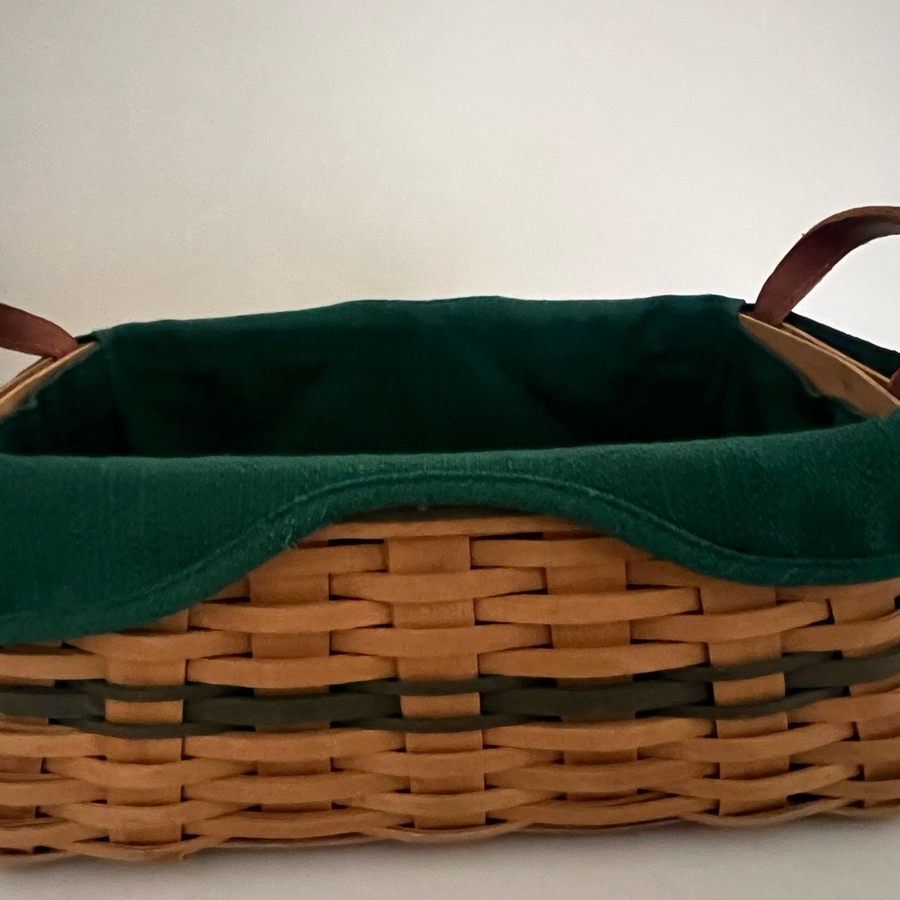Longaberger Christmas Collection 2002 Edition Traditions Basket - Picture 5 of 8